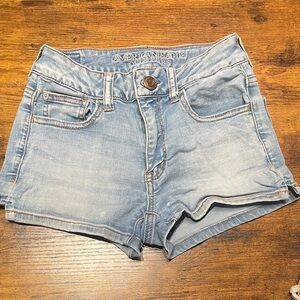 American Eagle Outfitters Women's Faded Blue Jean “Super Super Stretch” Shorts